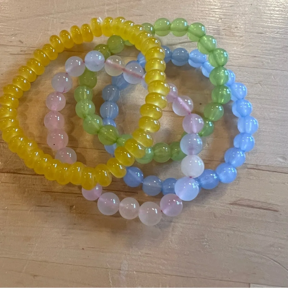 ✅Pastel set four Beaded stack Bracelets stretch elastic blue pink green yellow